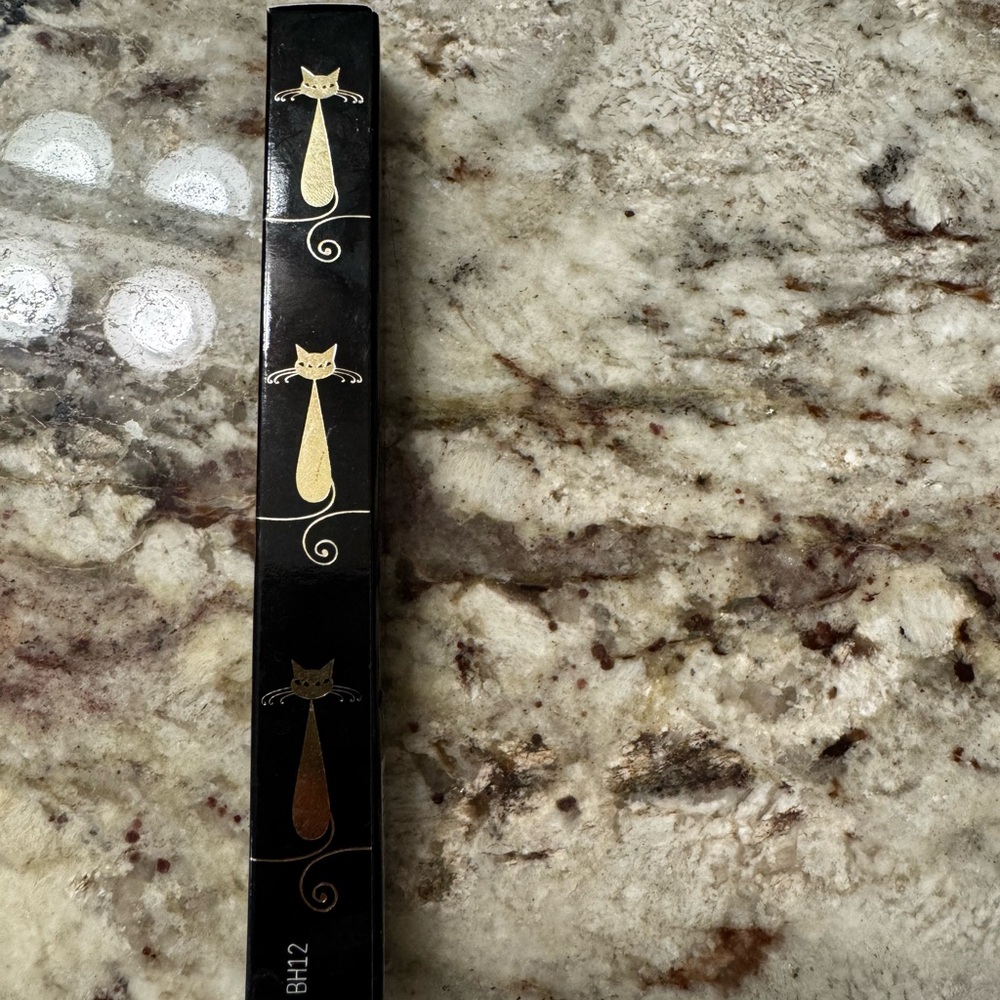 tarte Sex Kitten Eyeliner - Black - Picture 2 of 6